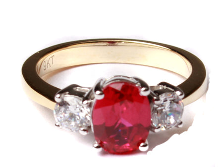 9ct Yellow Gold Cz Ring.