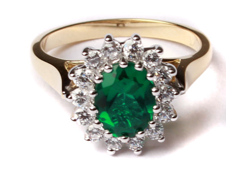 9ct Yellow Gold Cz Ring.