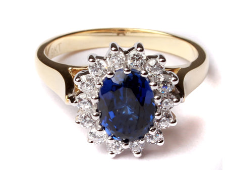 9ct Yellow Gold Cz Ring.
