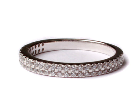 9ct White Gold Cz Ring.