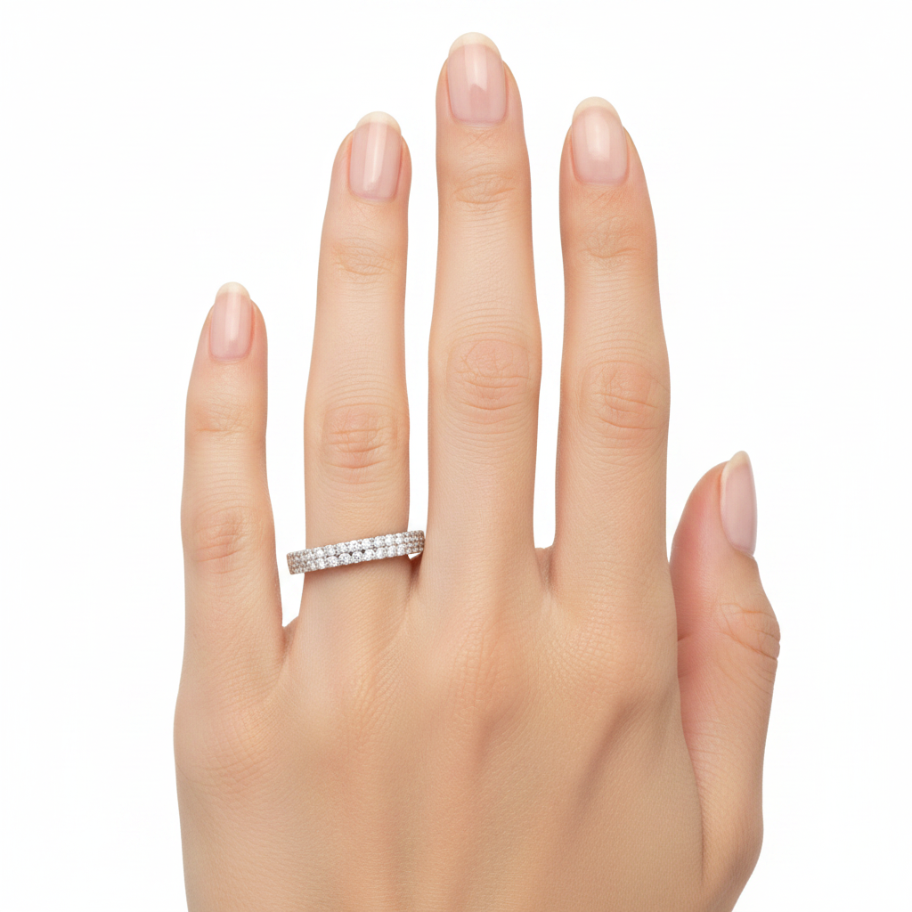 9ct White Gold Cz Ring.