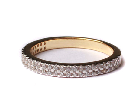 9ct Yellow Gold Cz Ring.