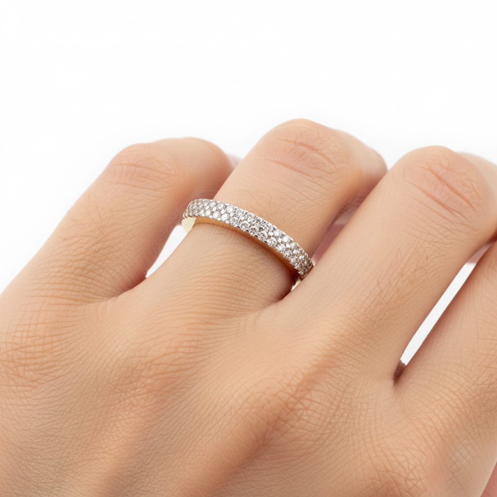 9ct Yellow Gold Cz Ring.