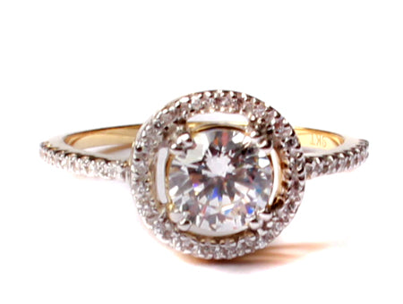 9ct Yellow Gold Cz Ring.