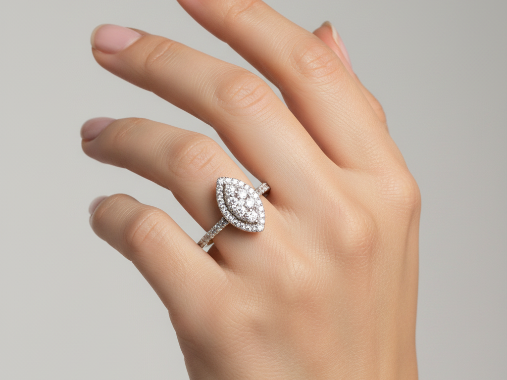 9ct Yellow Gold Cz Ring.