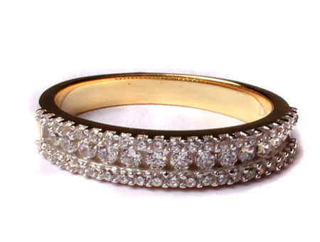 9ct Yellow Gold Cz Ring.