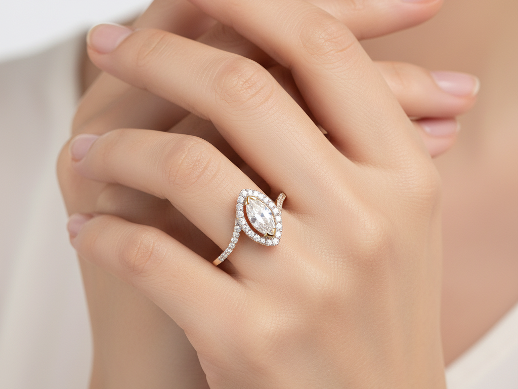 9ct Yellow Gold Cz Ring.