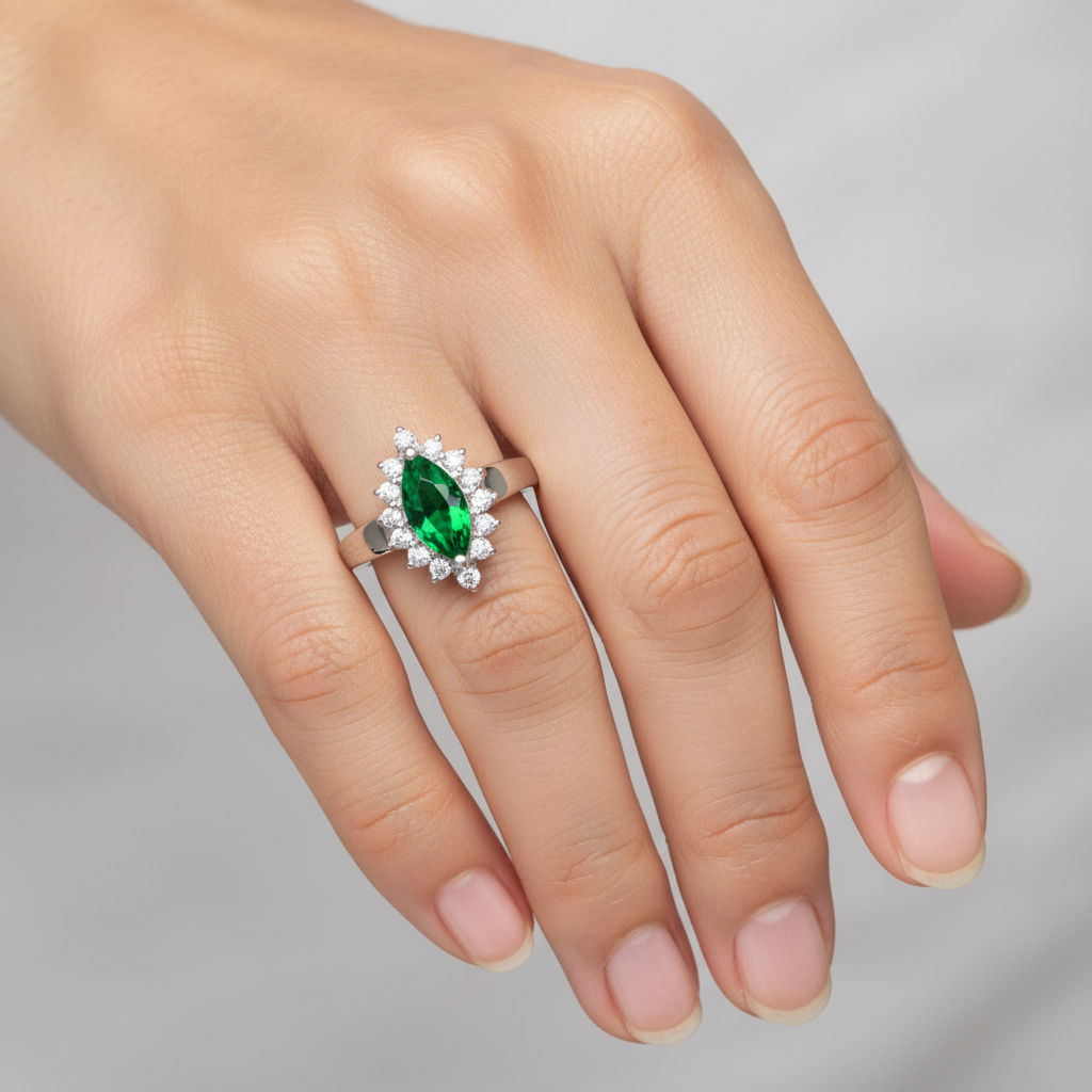 9ct White Gold Emerald Cz Ring.