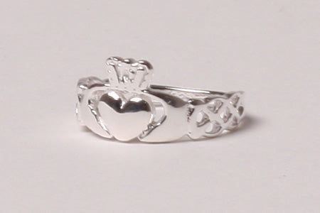 Ladies silver Claddagh Ring with a Celtic Knot design H/W
