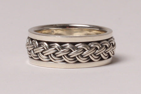 Celtic Spinner Ring