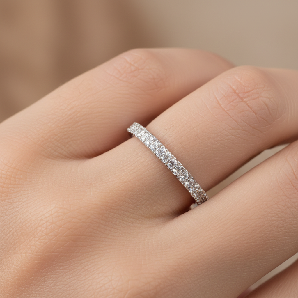 A White Cubic Zirconia Ring