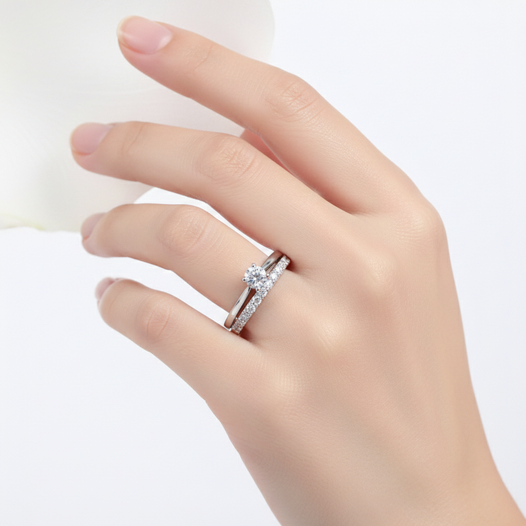 A White Cubic Zirconia Ring Set