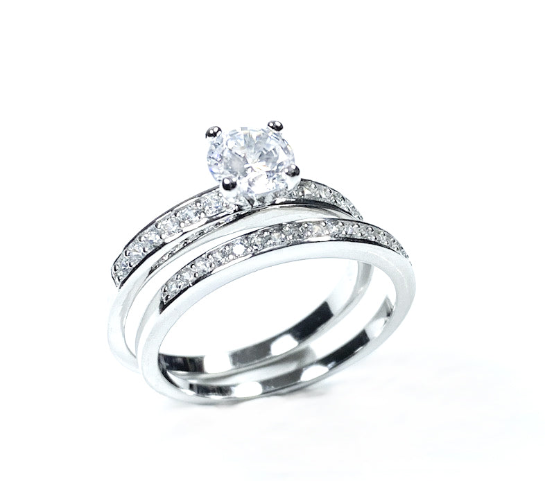 A White Cubic Zirconia Ring