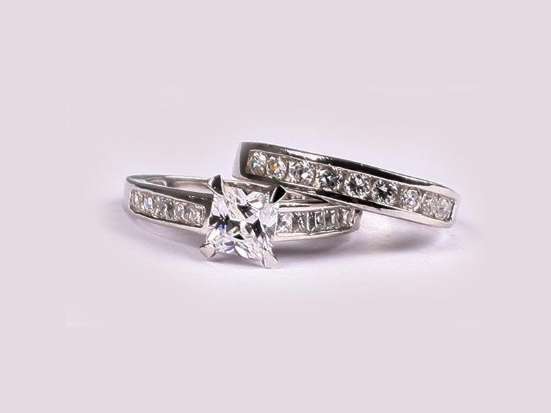 A White Cubic Zirconia Ring