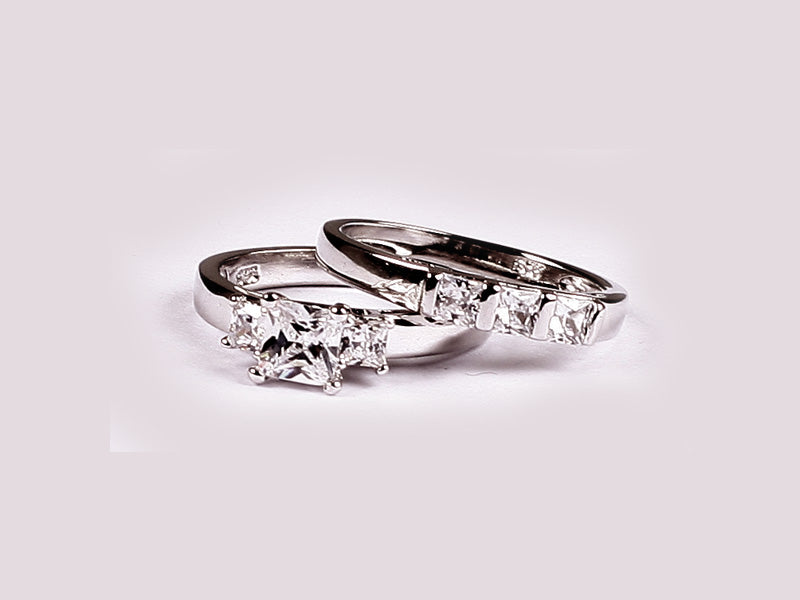 A White Cubic Zirconia Ring