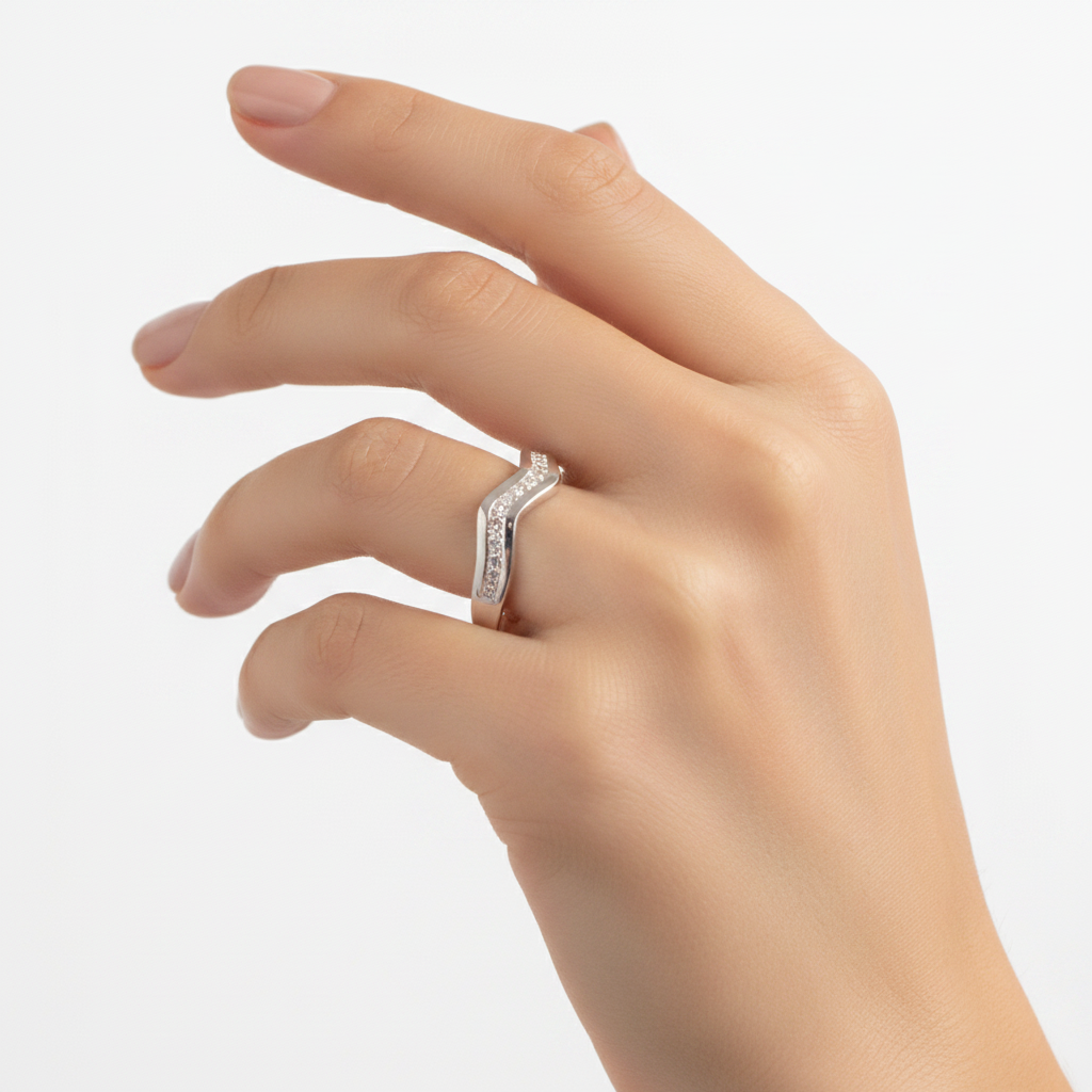 A White Cubic Zirconia Ring