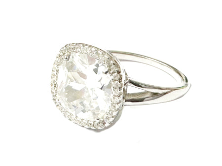 A White Cubic Zirconia Silver Ring