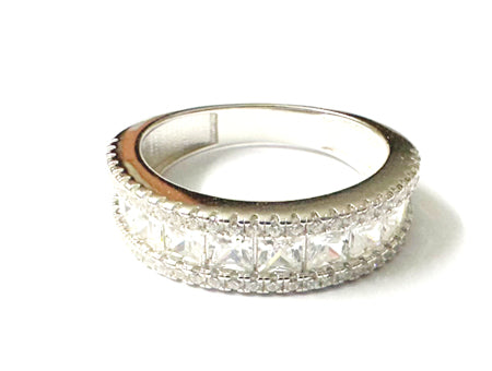 A White Cubic Zirconia Silver Ring