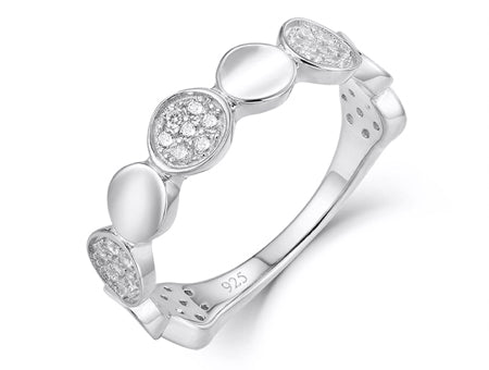 A Silver Cubic Zirconia Bracelet