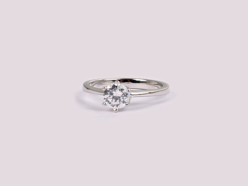 A White Cubic Zirconia Ring