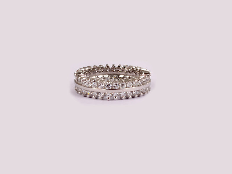 A White Cubic Zirconia Ring