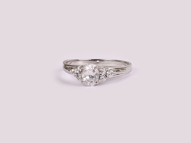 A White Cubic Zirconia Ring