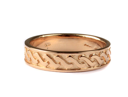 9CT Yellow Gold  Ring.