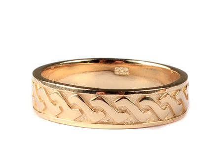 9CT Yellow Gold  Ring.