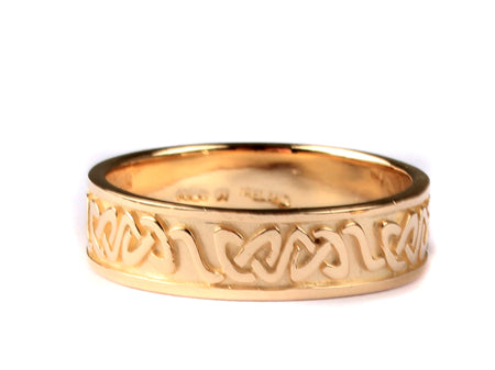 9CT Yellow Gold  Ring.