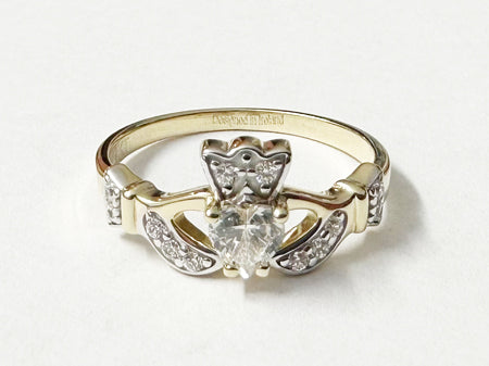 9 CT Yellow Gold White Cz Claddagh Ring