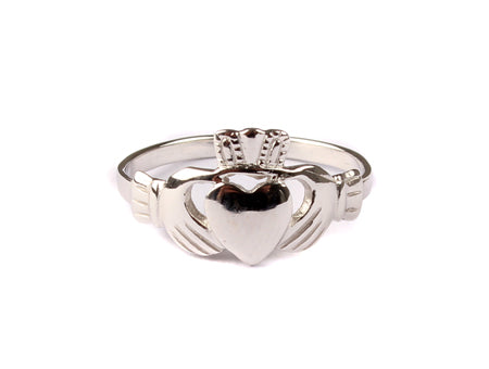 9CT White Gold H/W Claddagh Ring.