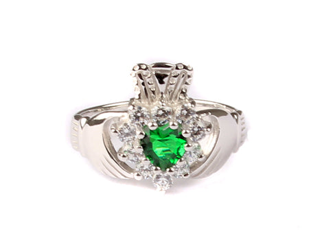9ct White Gold Claddagh Ring.