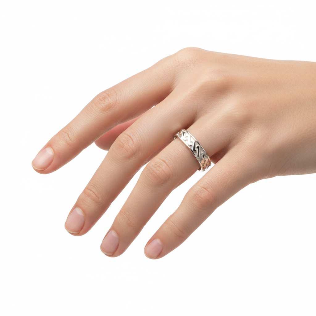 9CT White Gold  Ring.