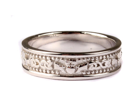 9CT White Gold  Ring.