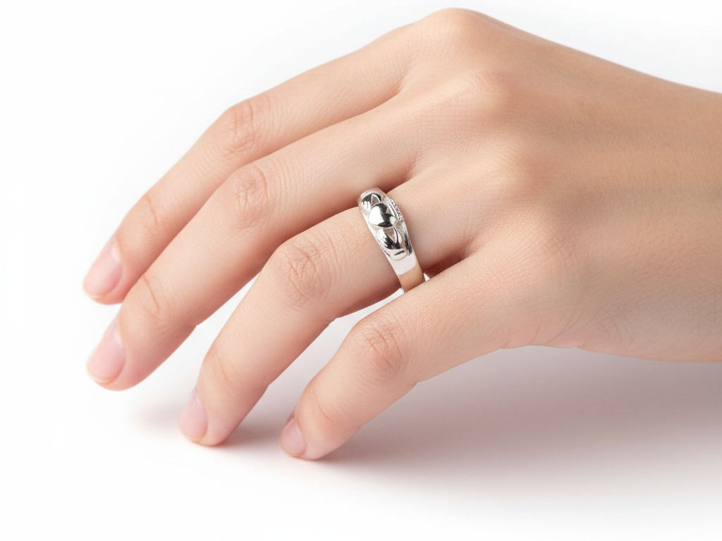 9CT White Gold  Ring.