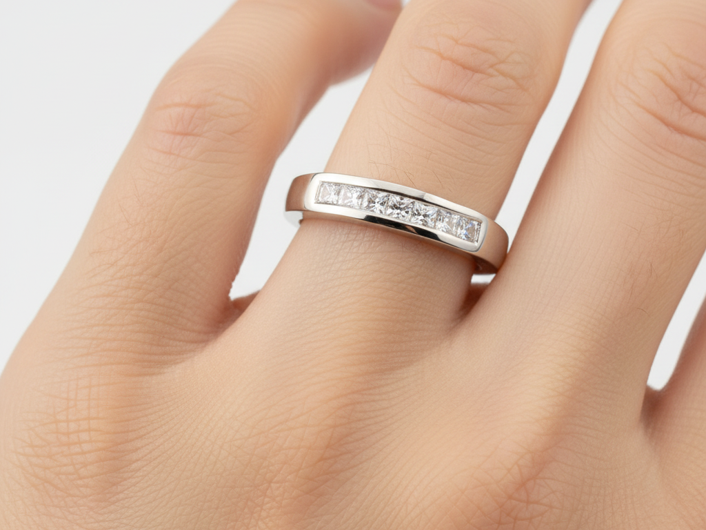 9ct Yellow Gold Diamond Princess Cut Ring.