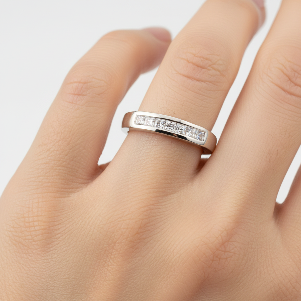 9ct Yellow Gold Diamond Princess Cut Ring.