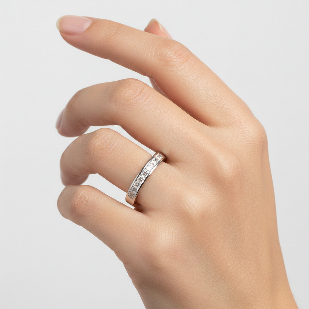 9ct White Gold Princess Cz Ring.