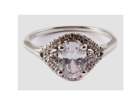9ct White Gold Cz Ring.