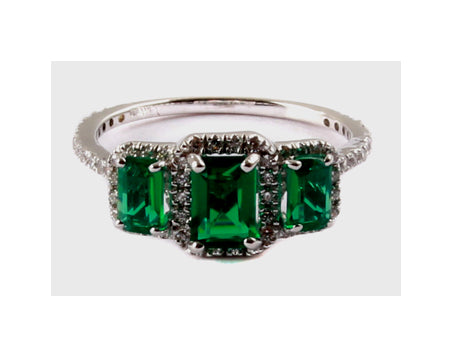A 9ct White Gold Emerald Cz Ring.