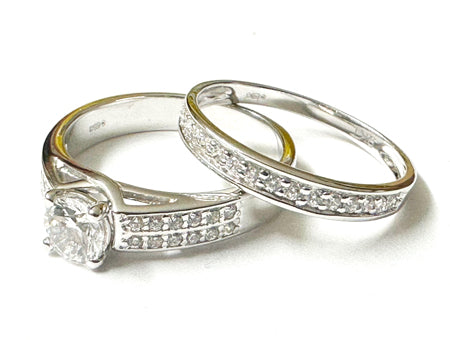9ct White Gold Cz Ring Set.