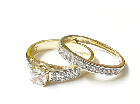 9ct Yellow Gold Cz Ring Set.