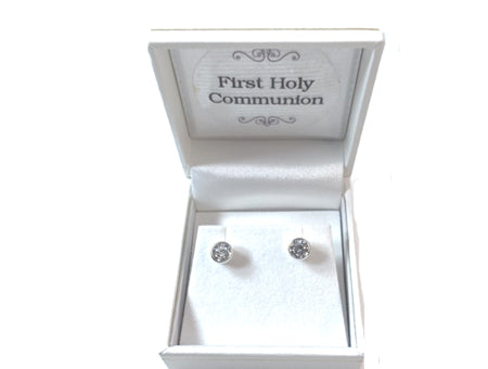 White Cz Silver 5mm Round Rubover Set Earring Boxed.