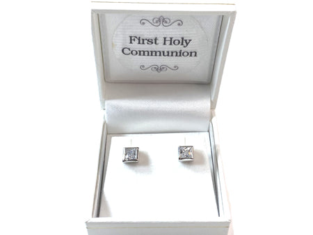 White Cz Stone Silver 4mm Square Rubover Set Earring Boxed.