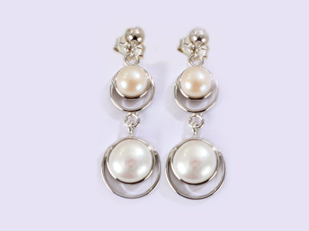 Pearl Earring