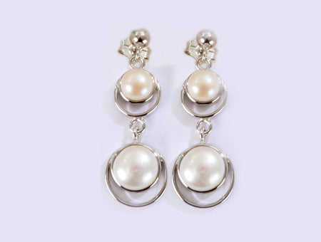 Pearl Earring
