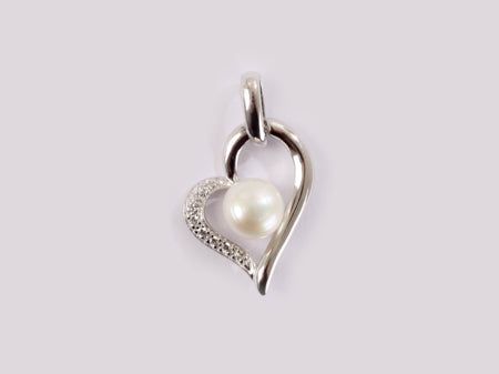 Pearl Pendant