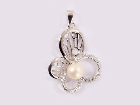 Pearl Pendant