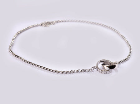 A Simply Silver Necklace.