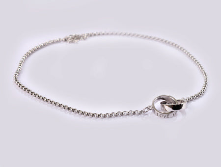 A Simply Silver Necklace.